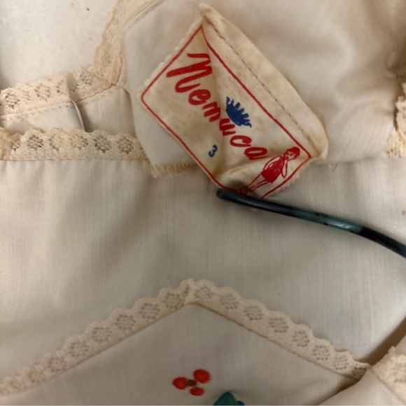 Vintage Nenuca Girls Dress 3T Cream Embroidered Lace Portugal NOS 80s 90s - Picture 3 of 5